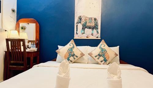 Queen Room
