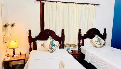 Double or Twin Room with Shower
