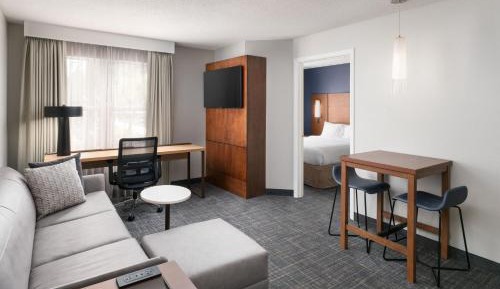 One-Bedroom Queen Suite with Sofa Bed