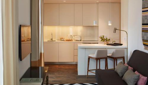 One-Bedroom Suite