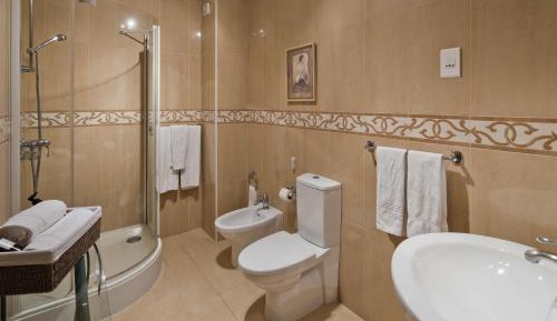 Two-Bedroom Penthouse Apartment