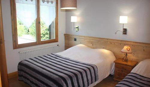 Apartment (4 Adults)