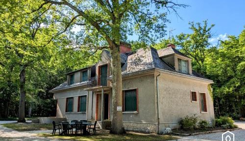 Two-Bedroom Apartment with Garden View