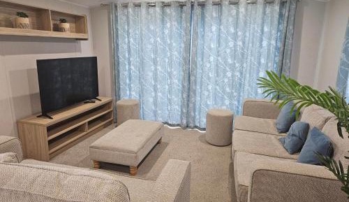 Deluxe Family Suite