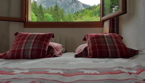 Studio with Mountain View