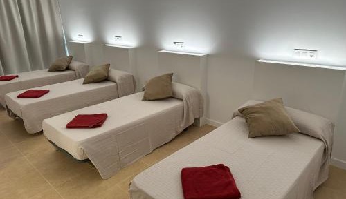 Quadruple Room with Shared Bathroom