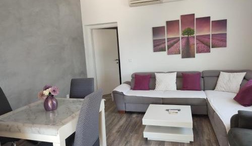 One-Bedroom Apartment with Terrace
