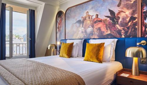 Superior Triple Room