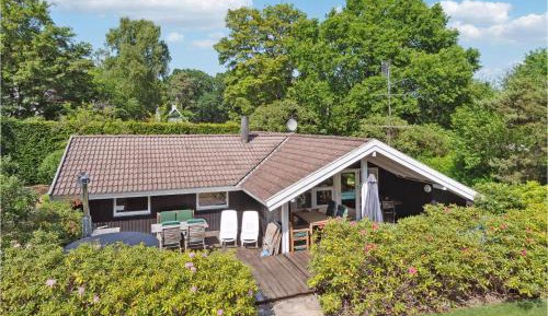 Four-Bedroom Holiday Home