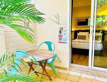 Double Room with Patio