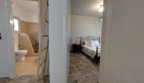 One-Bedroom Apartment with Sea View (4 Adults)