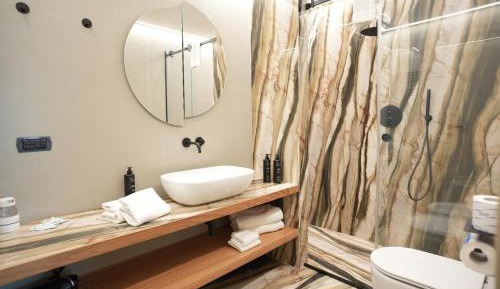 Suite with Sauna
