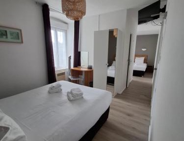 Quadruple Room with Bathroom