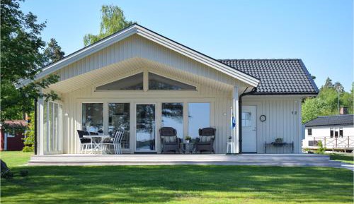 Two-Bedroom Holiday Home