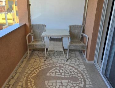 Economy Triple Room with Shared Bathroom