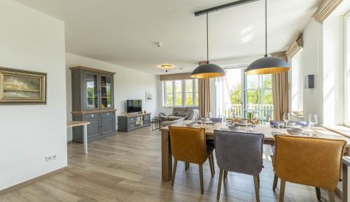 Two-Bedroom Apartment with Balcony