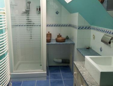 Double Room with Shared Bathroom
