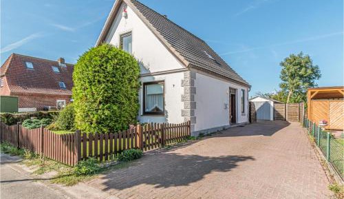 Four-Bedroom Holiday Home