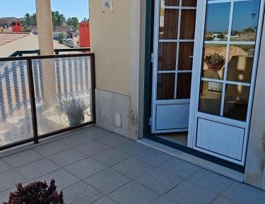 Deluxe Double Room with Balcony with Private Bathroom
