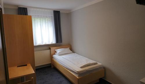 Single Room with Private External Bathroom