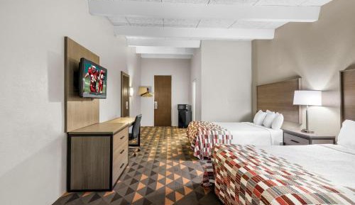 Deluxe Room with Two Double Beds Non-Smoking
