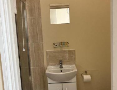 Deluxe Double Room with Shower