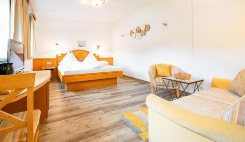 Comfort Triple Room
