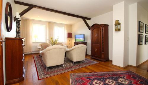 Apartment - Split Level