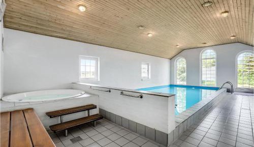 Six-Bedroom Holiday Home