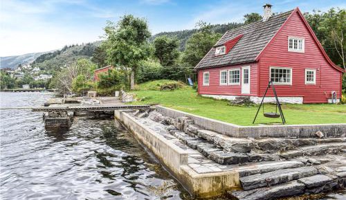 Four-Bedroom Holiday Home