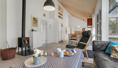 Four-Bedroom Holiday Home
