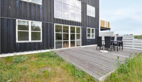 Two-Bedroom Holiday Home