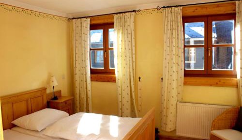 Basic Double Room