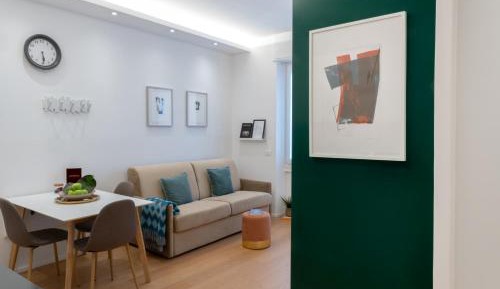 Large One-Bedroom Apartment