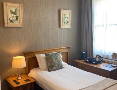 Standard Single Room with Shower
