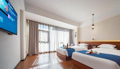 Twin Room with Private Bathroom