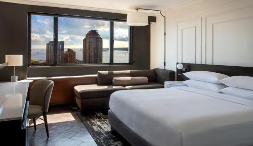 Deluxe King Room with Harbor View