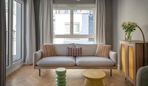 Extra Large 2 Bedroom Apartment with AC and Terrace