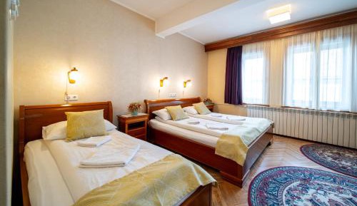 Comfort Triple Room
