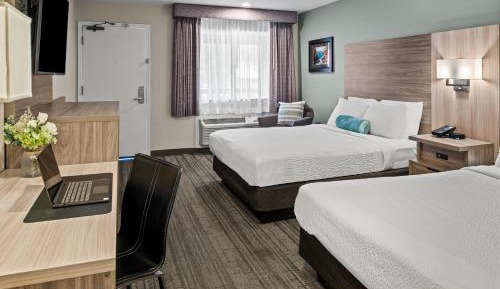 Queen Room with Two Queen Beds