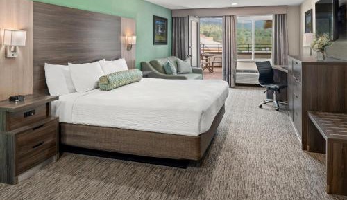 King Suite with Balcony