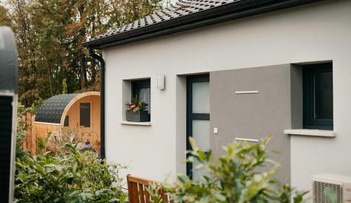 One-Bedroom Cottage