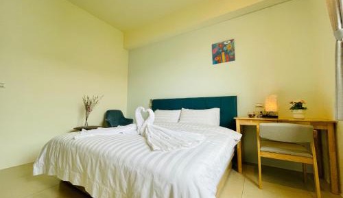 Queen Room