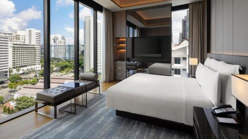 Penthouse King Suite with River View