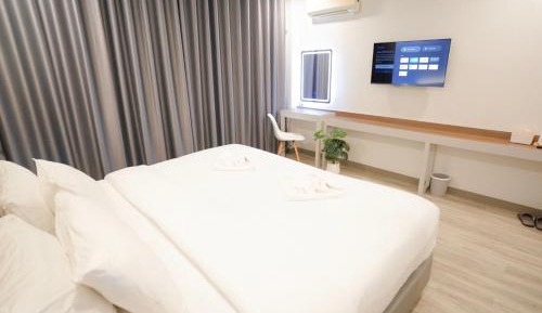 Double Room with Pool View