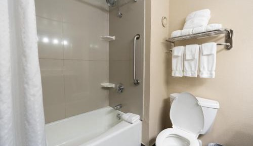 Standard Queen Room with Two Queen Beds and Pool View