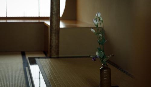 Japanese-Style Room