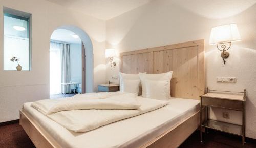 Junior Suite with Balcony