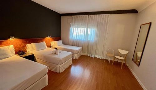 Triple Room - Single Beds