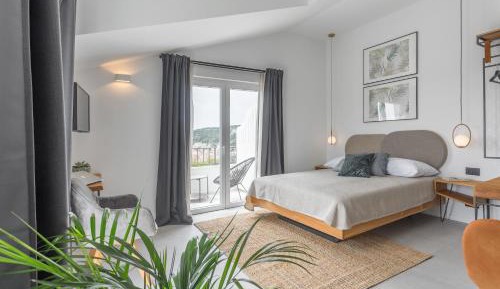 Studio with Sea View